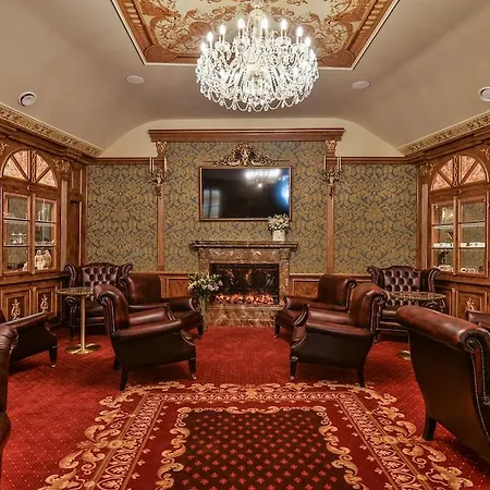 Hotel Hastal Old Town