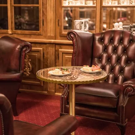 Hastal Old Town 4* Praag