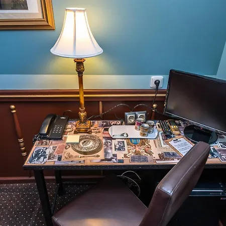 Hotel Hastal Old Town