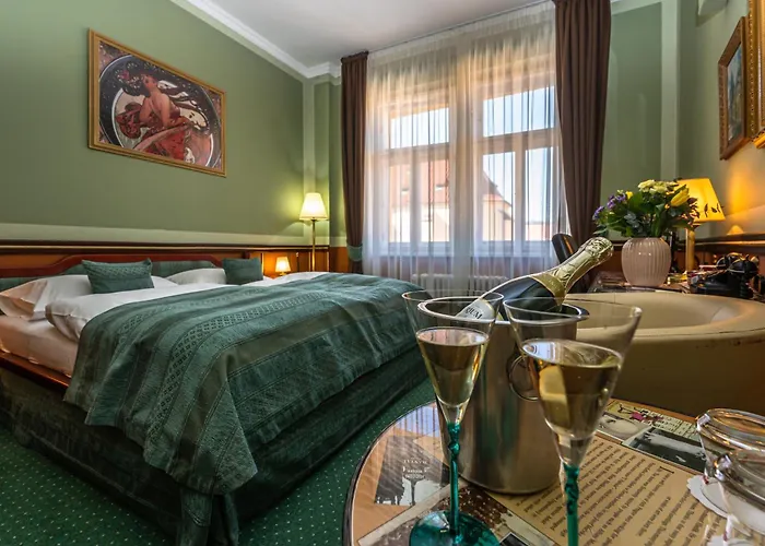 Hotel Hastal Old Town