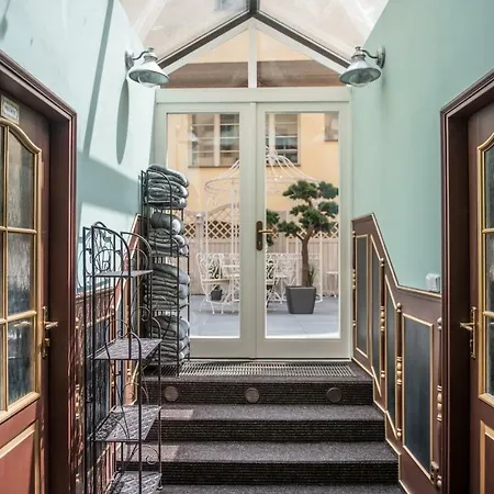 Hastal Old Town 4* Прага
